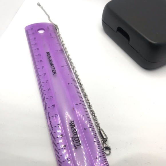 New Stainless Steel Rope Bracelet For Women - Picture 7 of 8